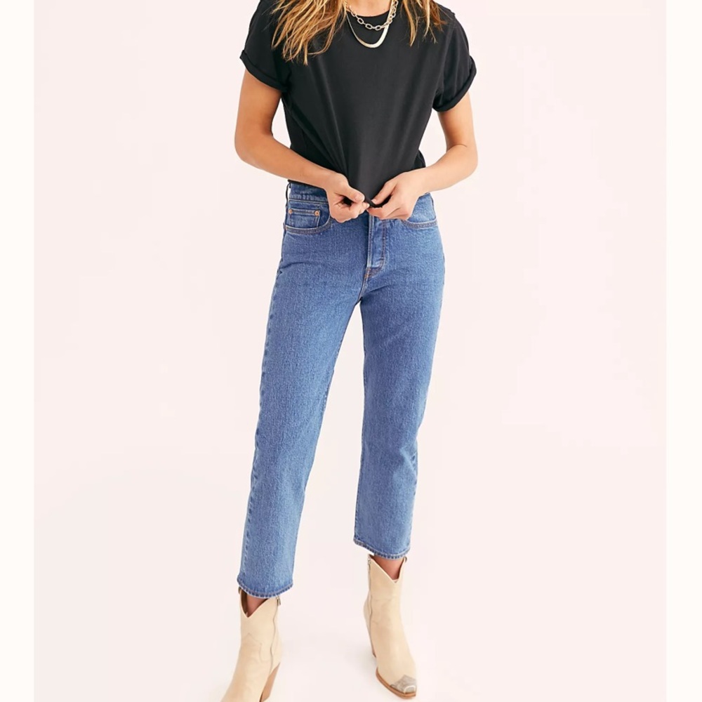 Levi’s Wedgie Straight Jeans